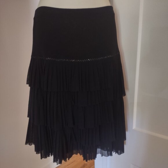 Fuzzi Dresses & Skirts - Fuzzi Pull-on Mesh Skirt Pleated Tiers Silver Accent Thread Stitching - MEDIUM